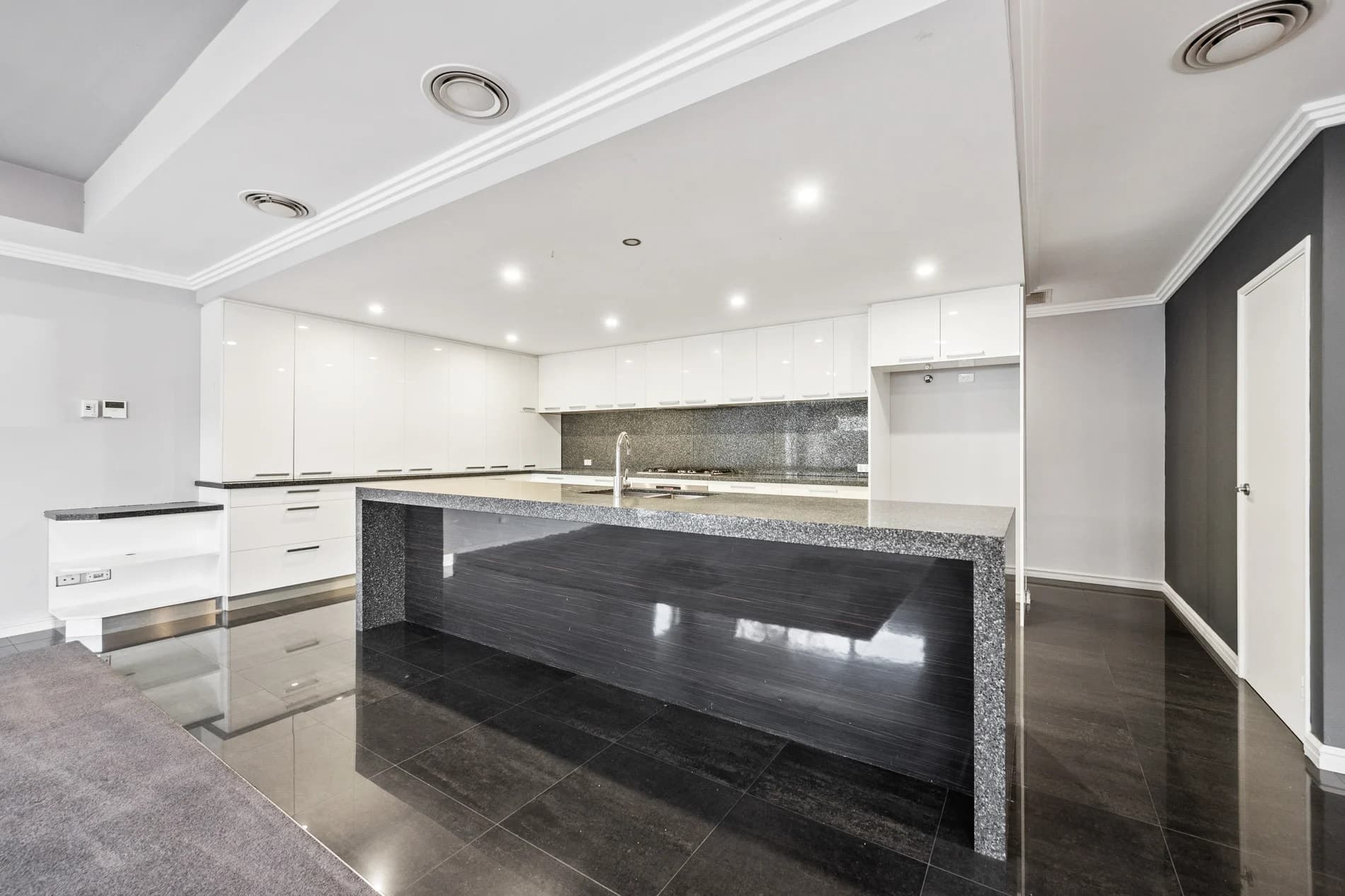 6/27 Falkirk Avenue, MAYLANDS WA 6051, Morley - Thumbnail 8