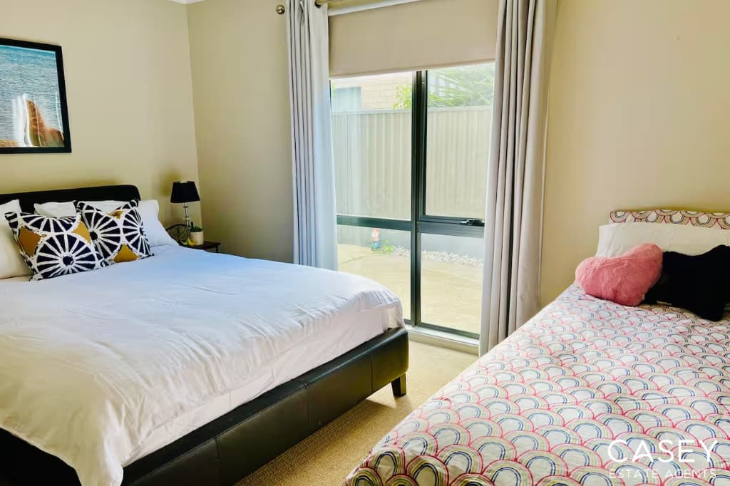 92 Pearl Bay Passage, St Leonards, St Leonards - Thumbnail 8
