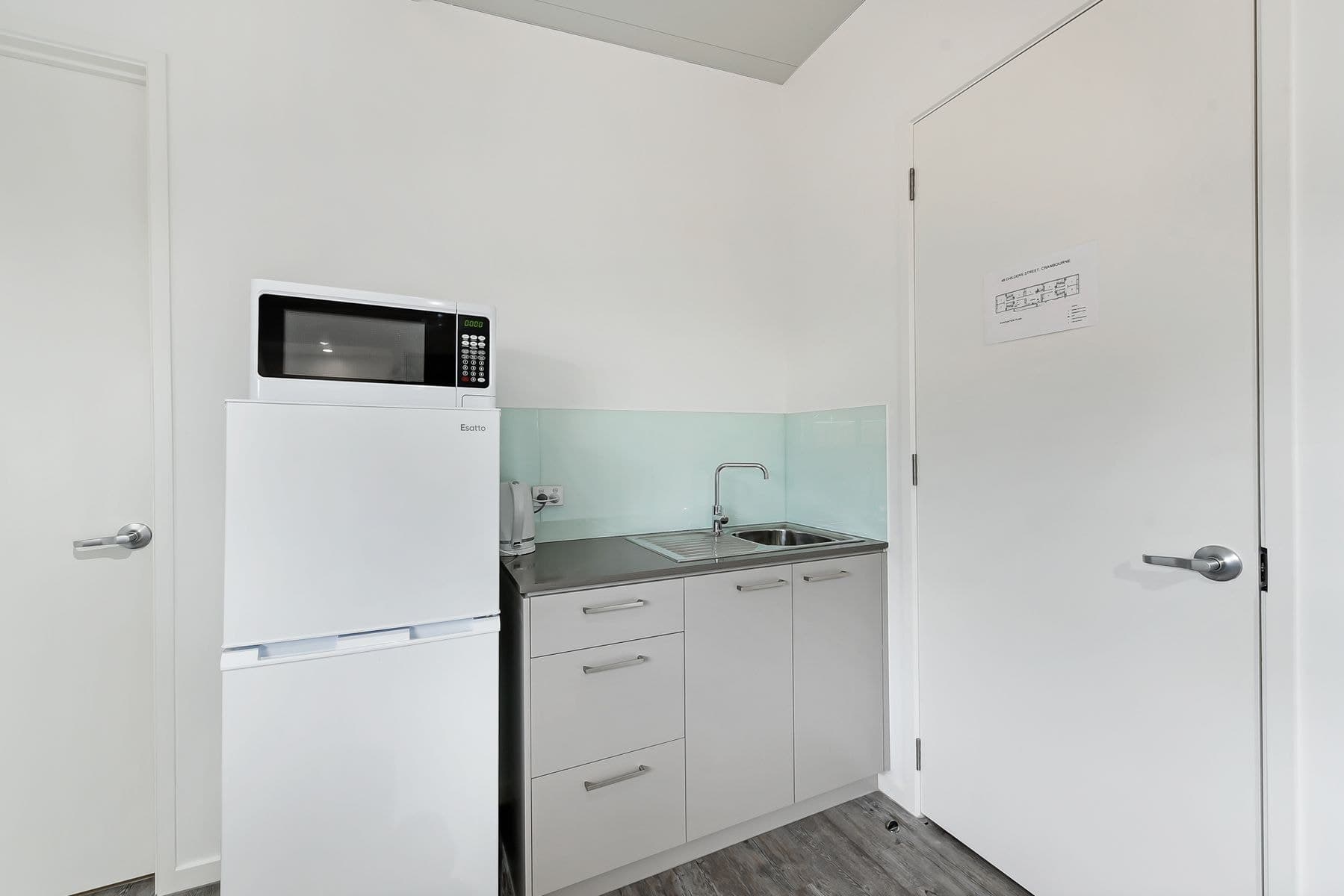50 Childers Street, Cranbourne - Thumbnail 6