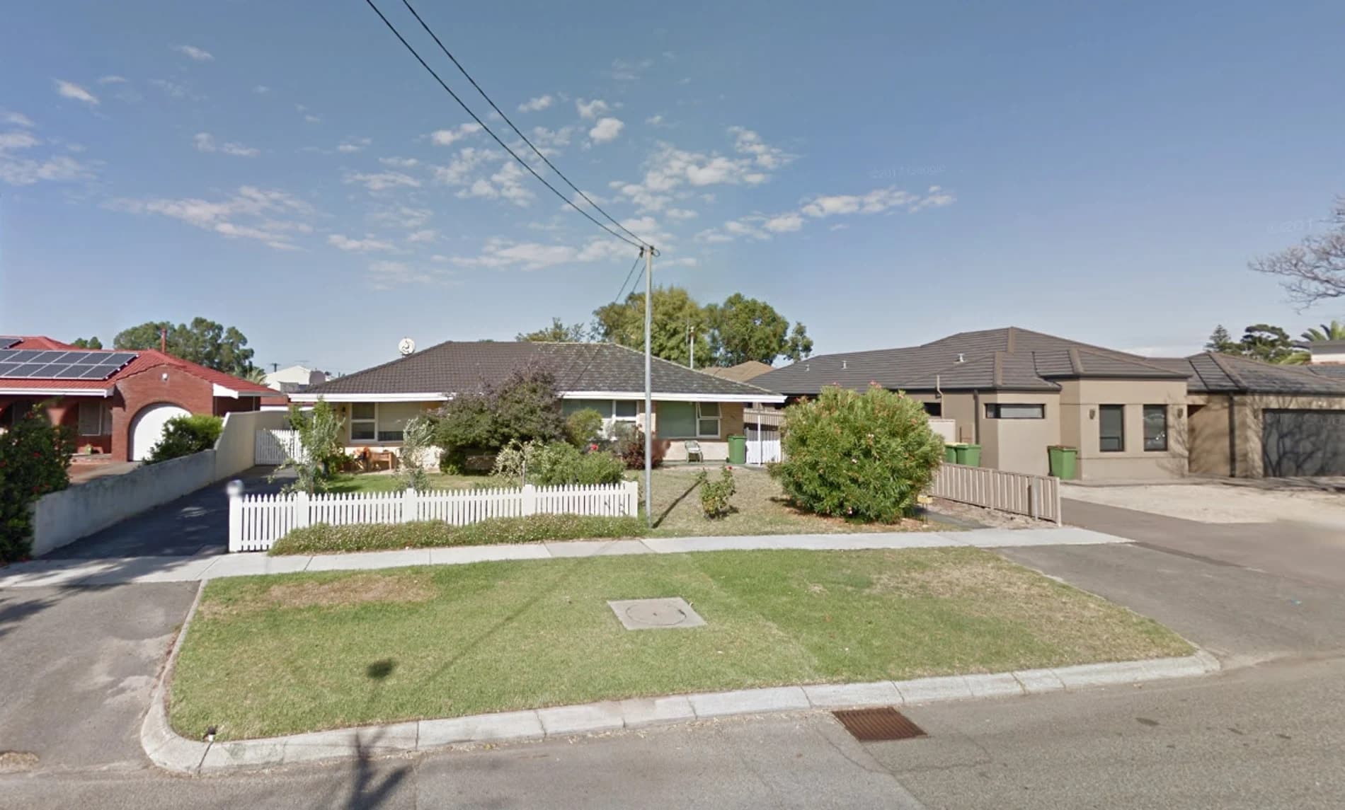 6/27 Falkirk Avenue, MAYLANDS WA 6051, Bedford - Image 1