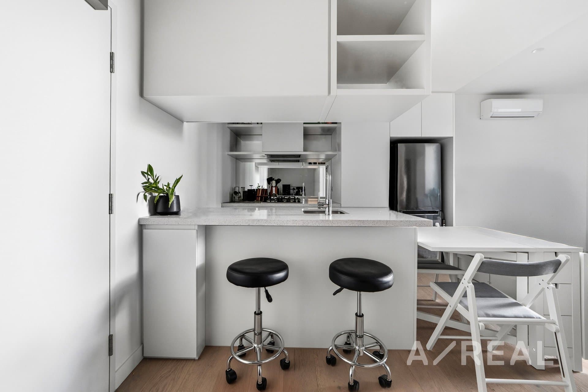 306/54 Boundary Street, South Melbourne VIC 3205, South Melbourne - Thumbnail 2