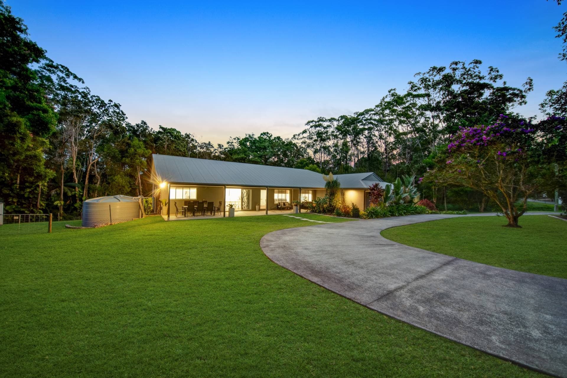 98 Lindeman Road, Beerwah, Beerwah - Thumbnail 2