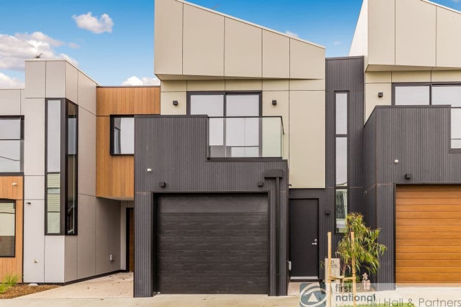 21 Rosevae Crescent, Keysborough VIC 3173, Keysborough - Image 1
