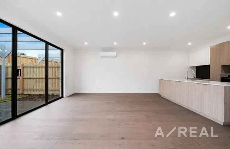 4 Pasture Place, Bundoora VIC 3083, Thomastown - Image 1