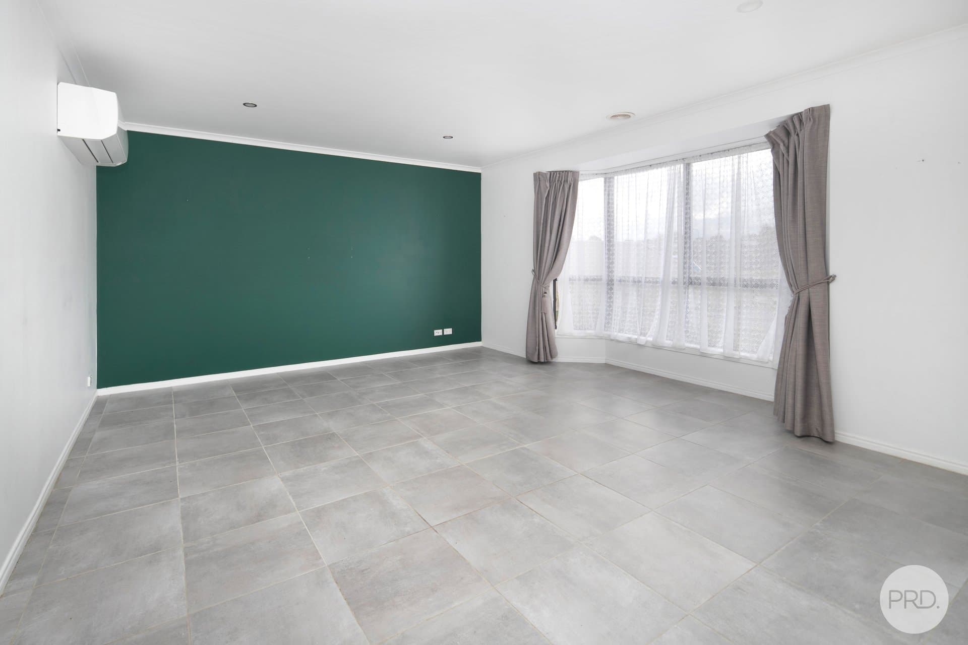 30 Webster Drive, SEBASTOPOL VIC 3356, Sebastopol - Thumbnail 4
