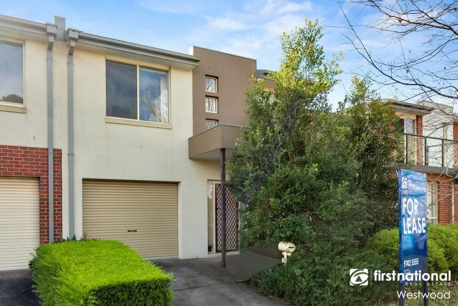 31 Almond Close, Werribee VIC 3030, Werribee - Image 1
