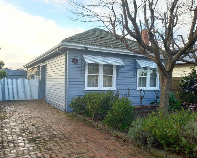6 Francis Street, Werribee VIC 3030, Werribee - Image 1