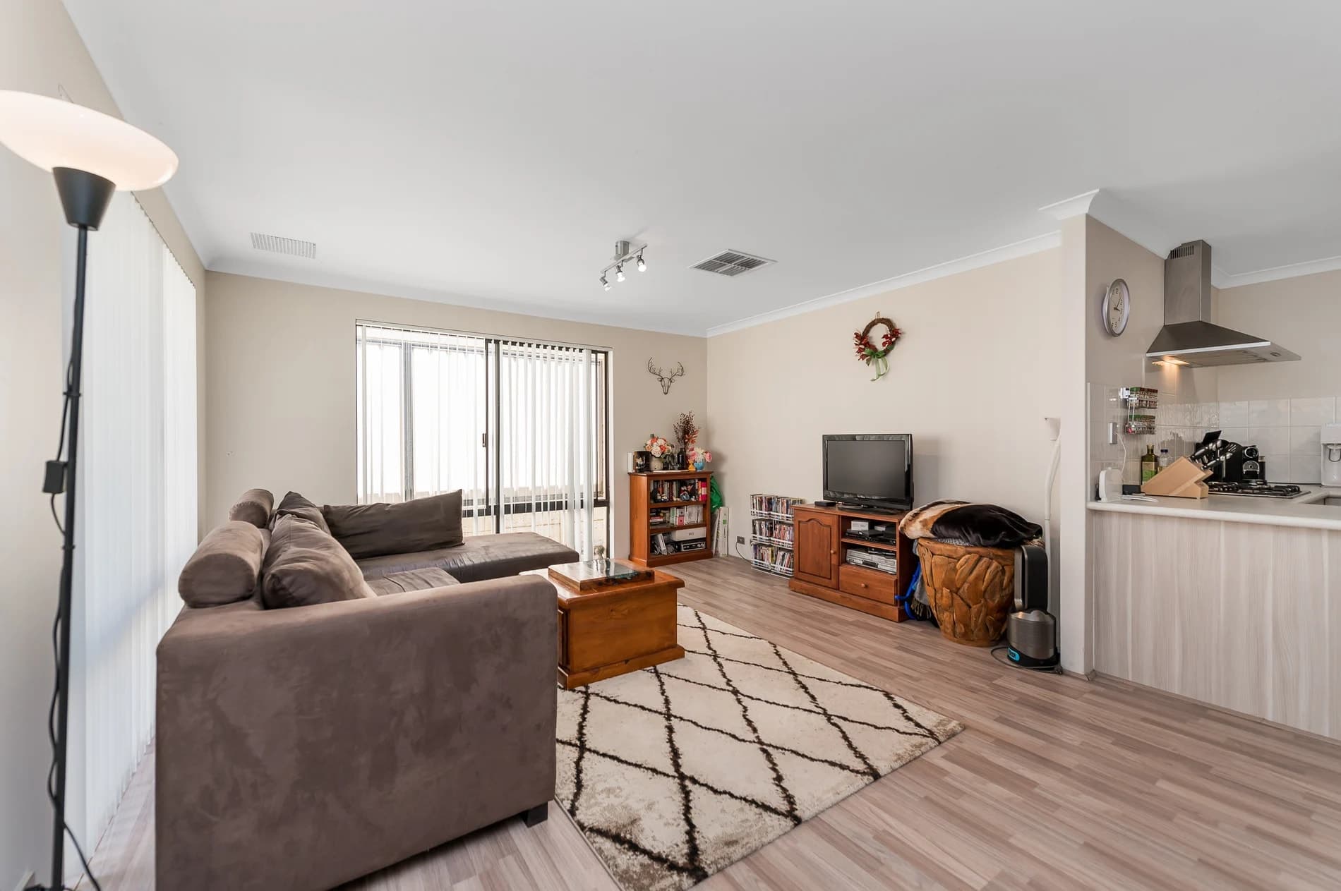 6/27 Falkirk Avenue, MAYLANDS WA 6051, Embleton - Thumbnail 4