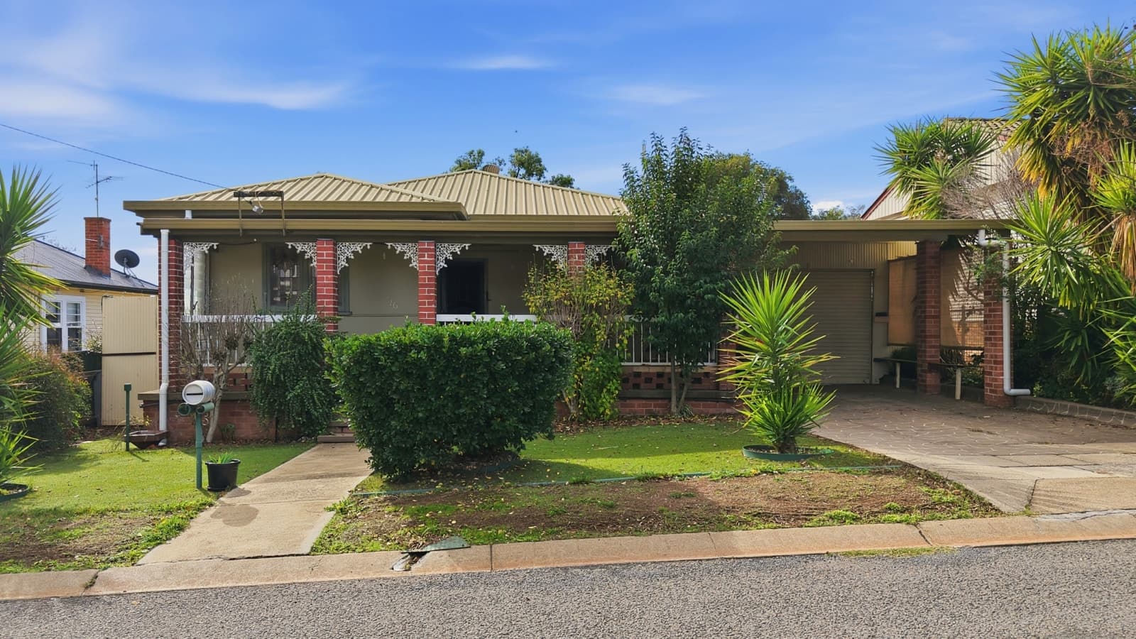 16 Elizabeth Street,Tamworth, Tamworth - Image 1
