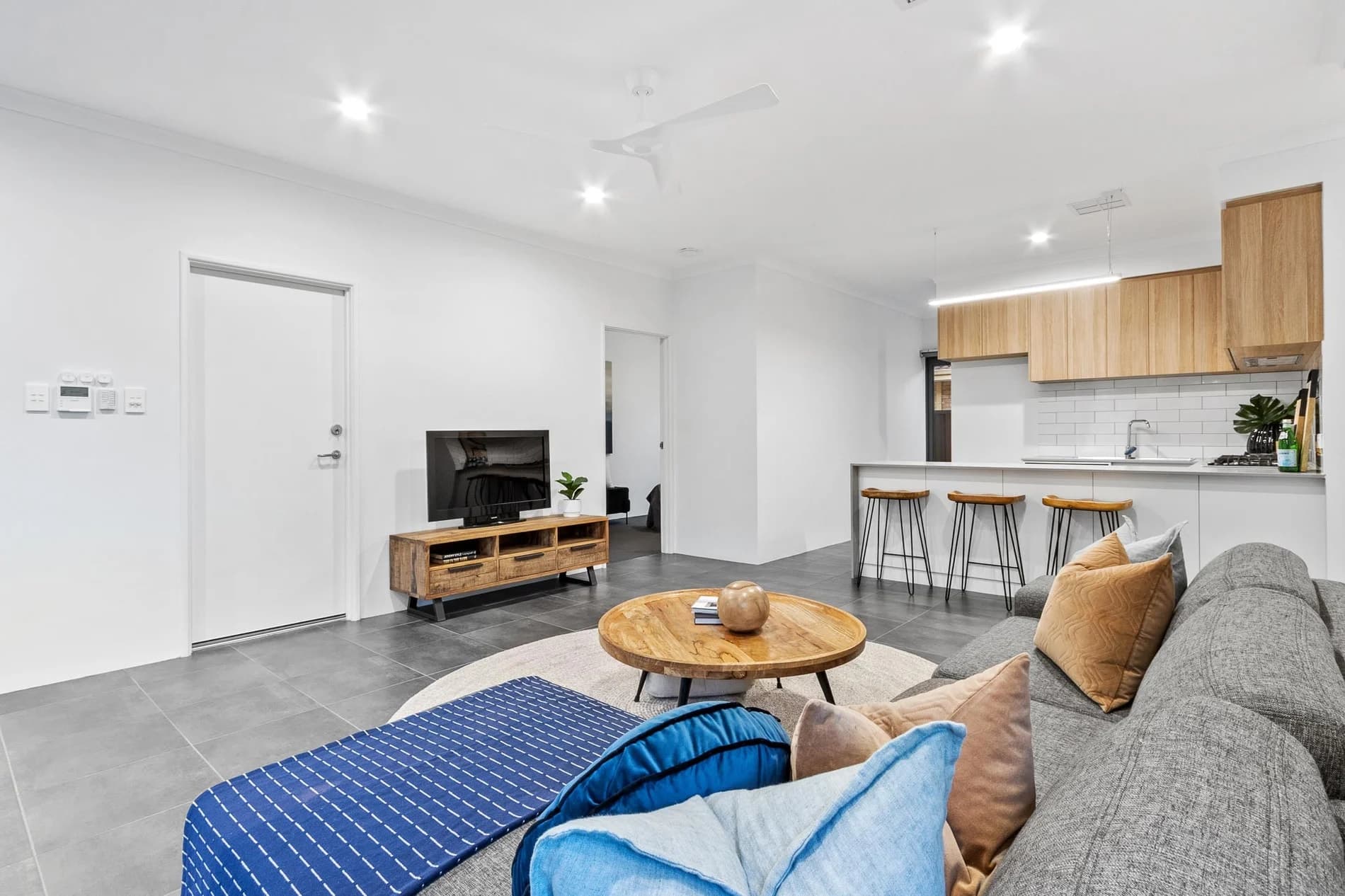 6/27 Falkirk Avenue, MAYLANDS WA 6051, Dianella - Thumbnail 3