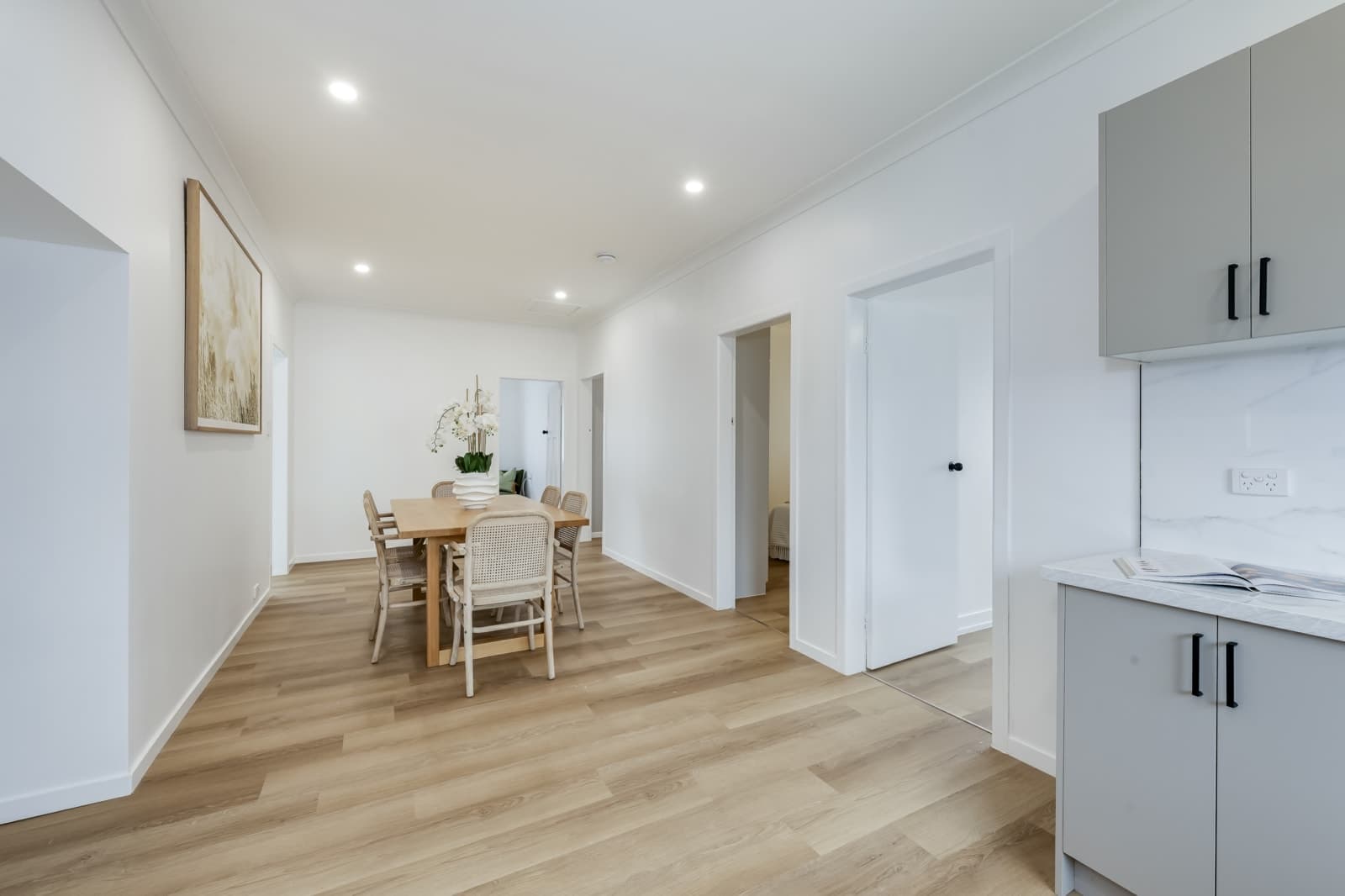 204 Walker Street, SVENSSON HEIGHTS, Svensson Heights - Thumbnail 8