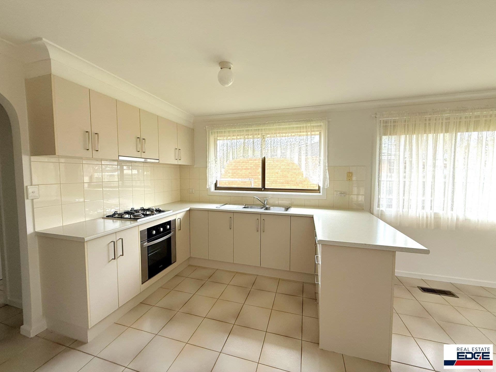1/6 Fosters Road, Keilor Park - Thumbnail 3