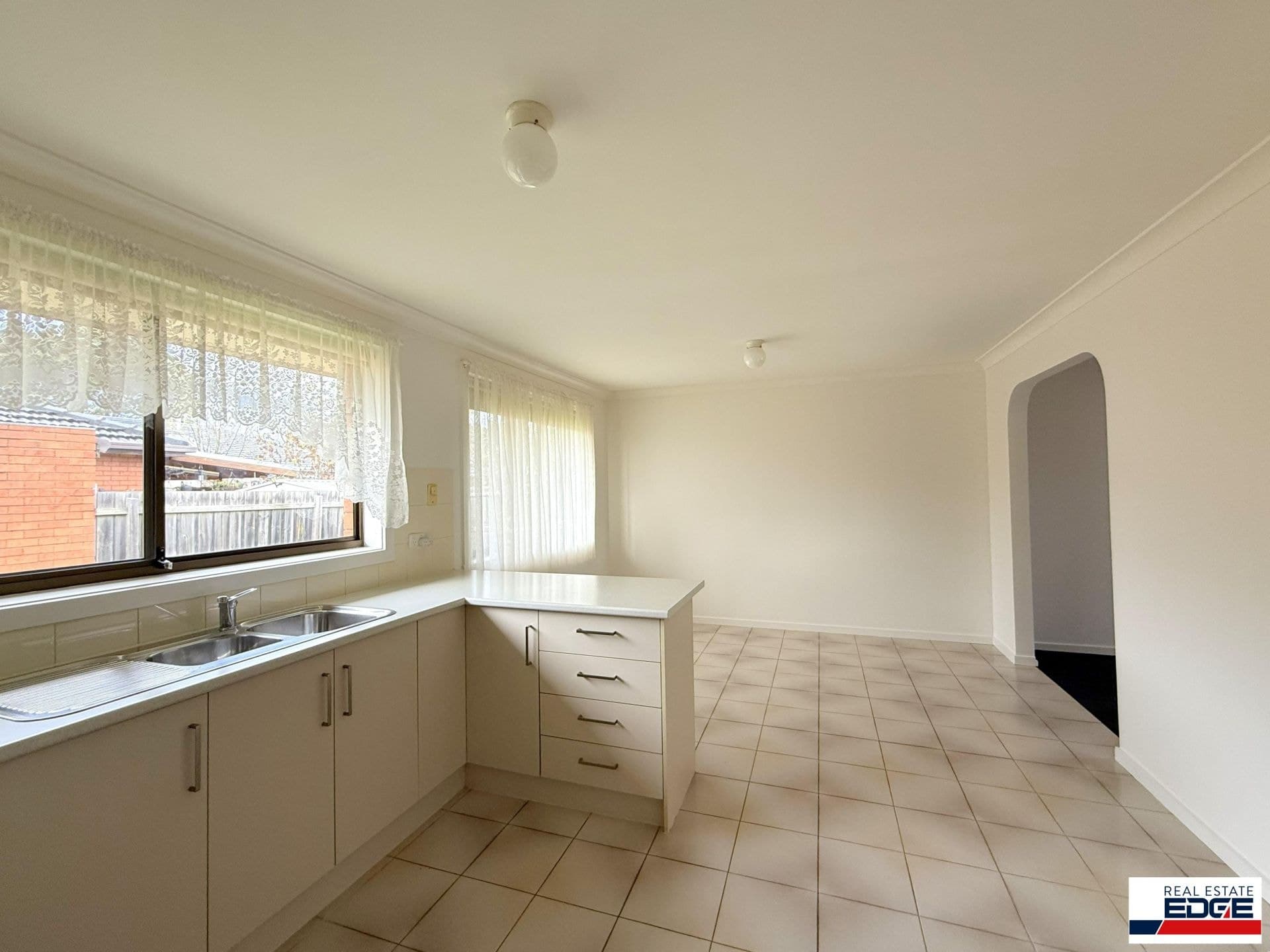 1/6 Fosters Road, Keilor Park - Thumbnail 6