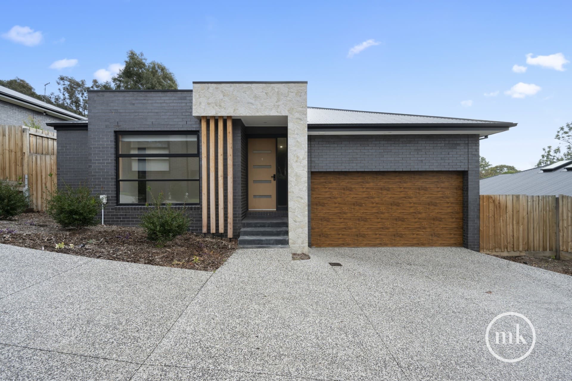 3/51-55 Phipps Crescent, Diamond Creek, Diamond Creek - Thumbnail 2