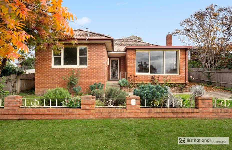 88 Brilliant Street, Bathurst NSW 2795, Bathurst - Image 1