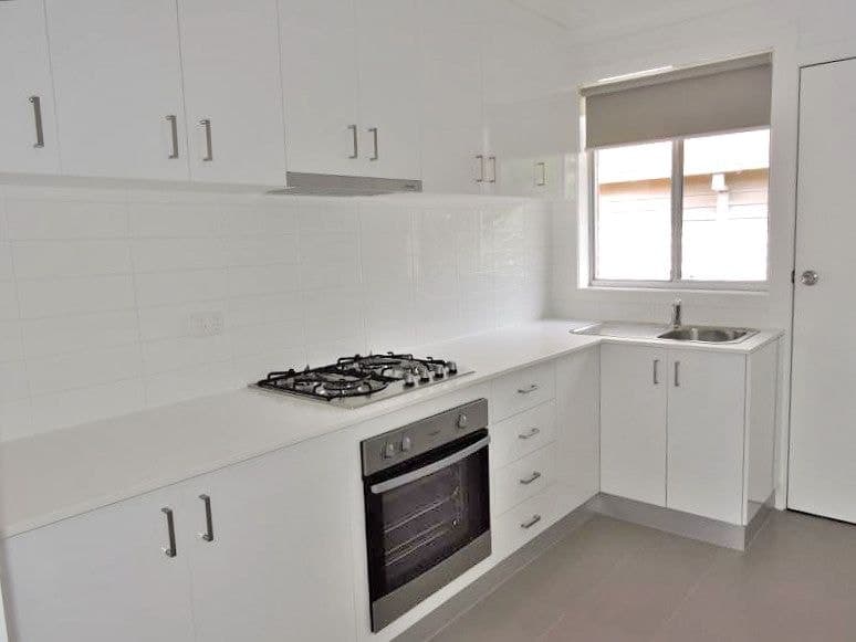 4/9 Jeffrey Street, Reservoir VIC 3073, Reservoir - Thumbnail 2