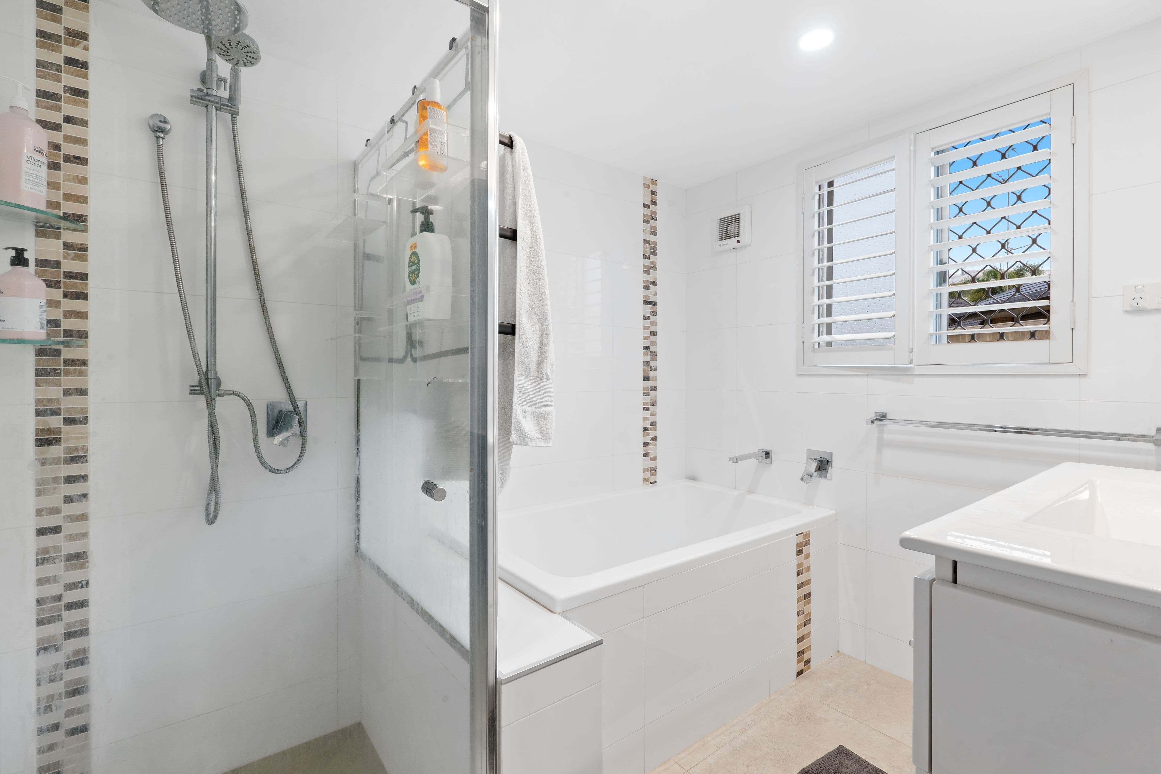 1/27 Wildwood Court, Surfers Paradise QLD 4217, Surfers Paradise - Thumbnail 6
