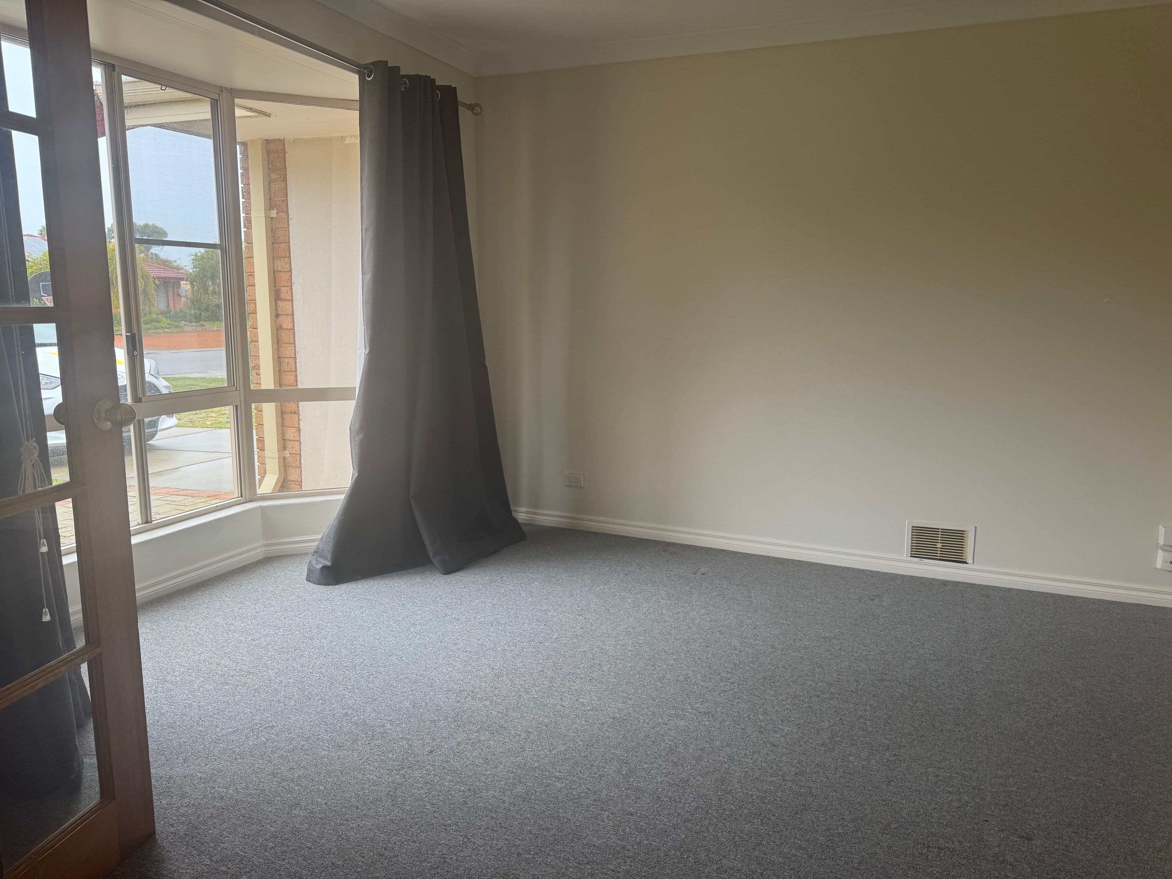 11 Mends Way, Waikiki WA 6169, Waikiki - Thumbnail 2