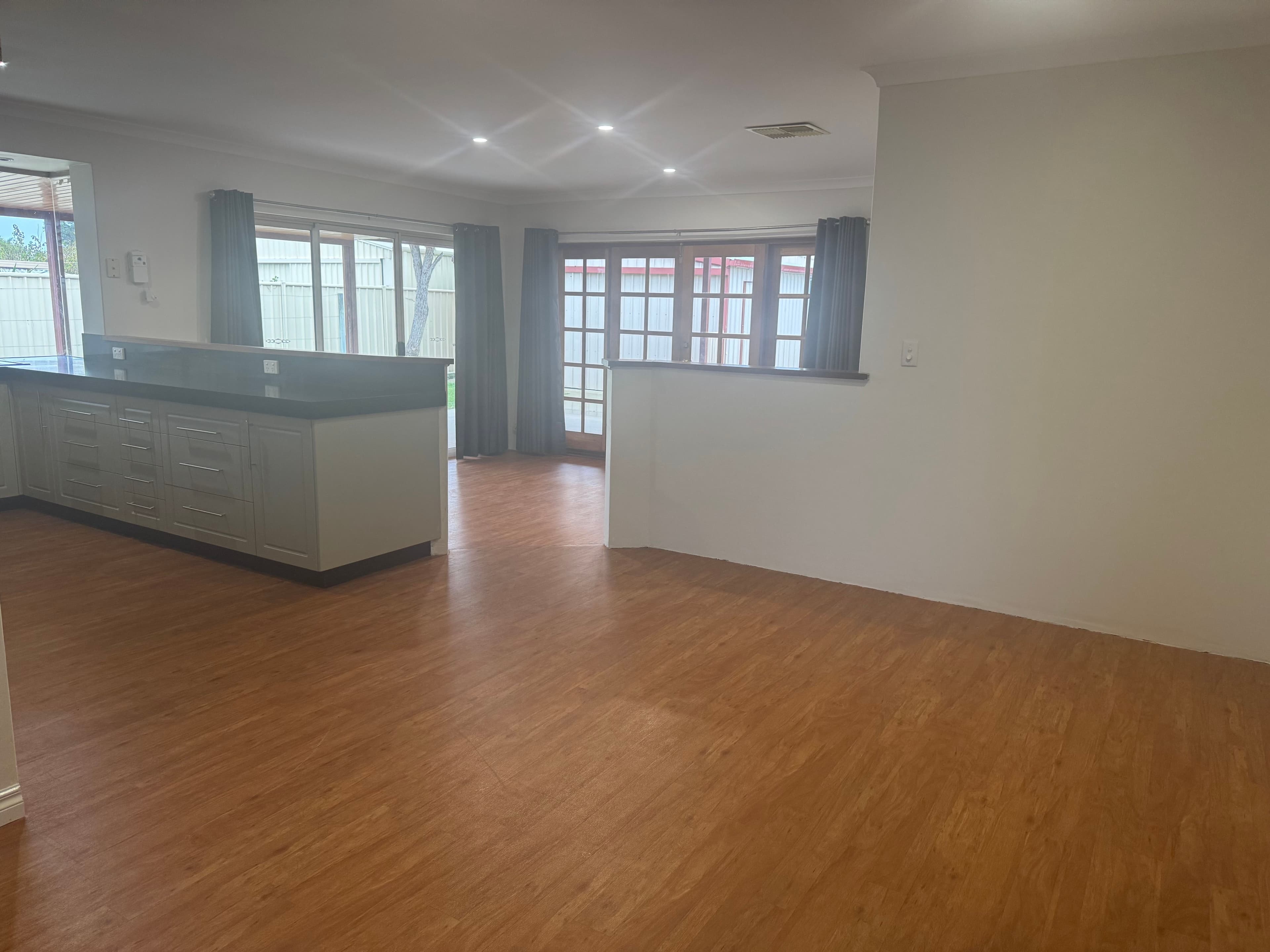 11 Mends Way, Waikiki WA 6169, Waikiki - Thumbnail 4