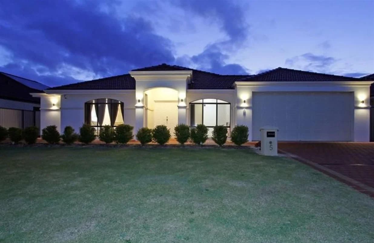 5 Araluen Bend, Aubin Grove WA 6164, Aubin Grove - Image 1