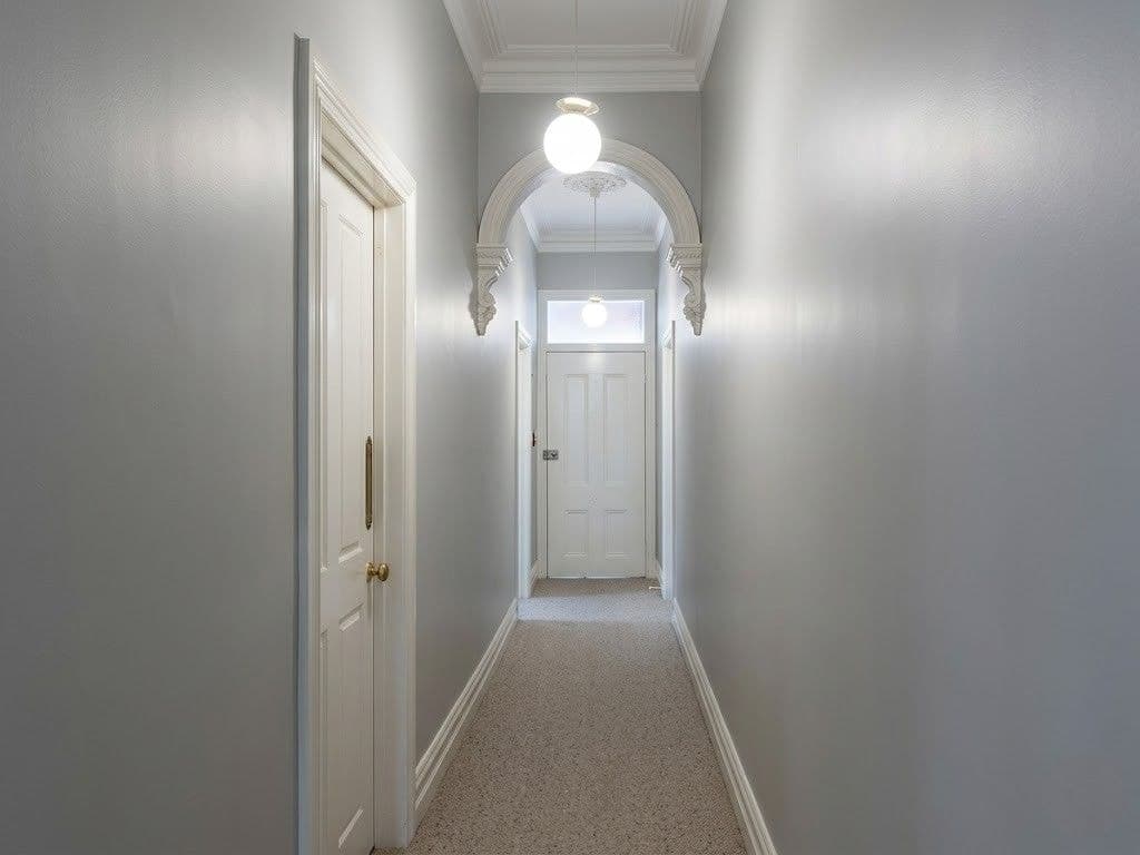 10 Lewis Street, Thornbury VIC 3071, Thornbury - Thumbnail 2