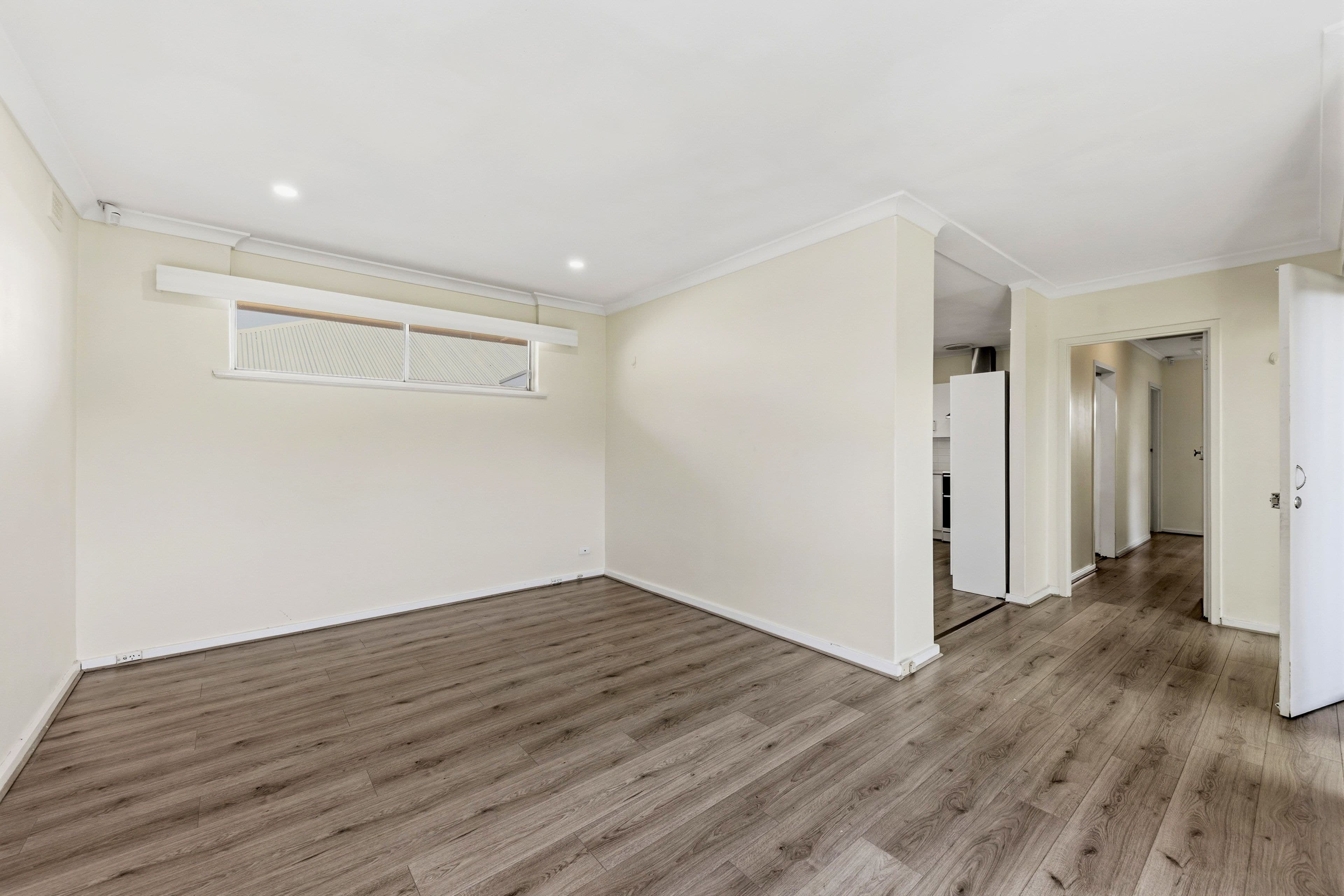 21 Dodd Avenue, Port Noarlunga SA 5167, Port Noarlunga - Thumbnail 3