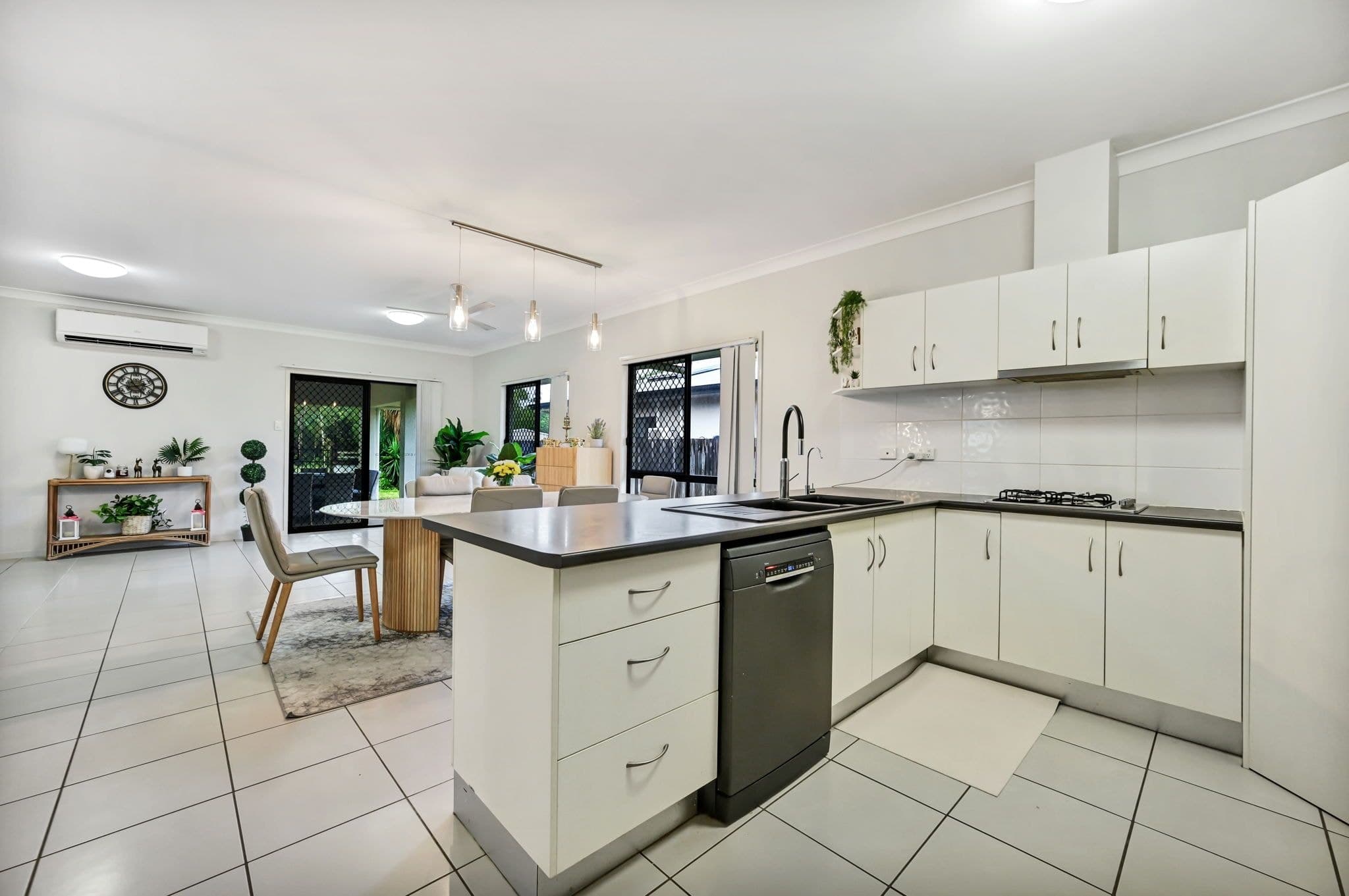 19 Shoalhaven Circuit, Bohle Plains QLD 4817, Bohle Plains - Thumbnail 6
