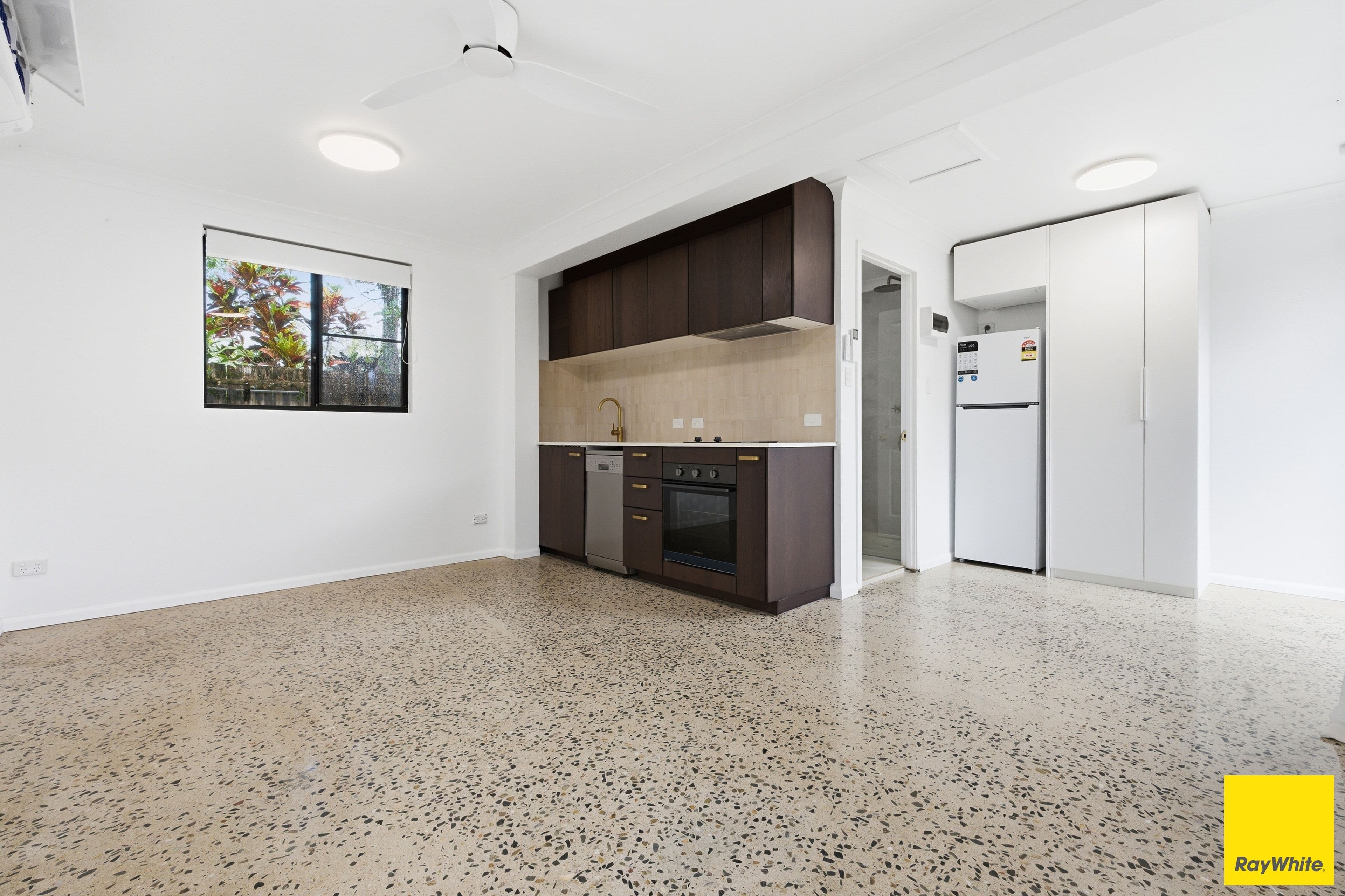 2/8 Mimosa Street, Holloways Beach QLD 4878, Holloways Beach - Image 1