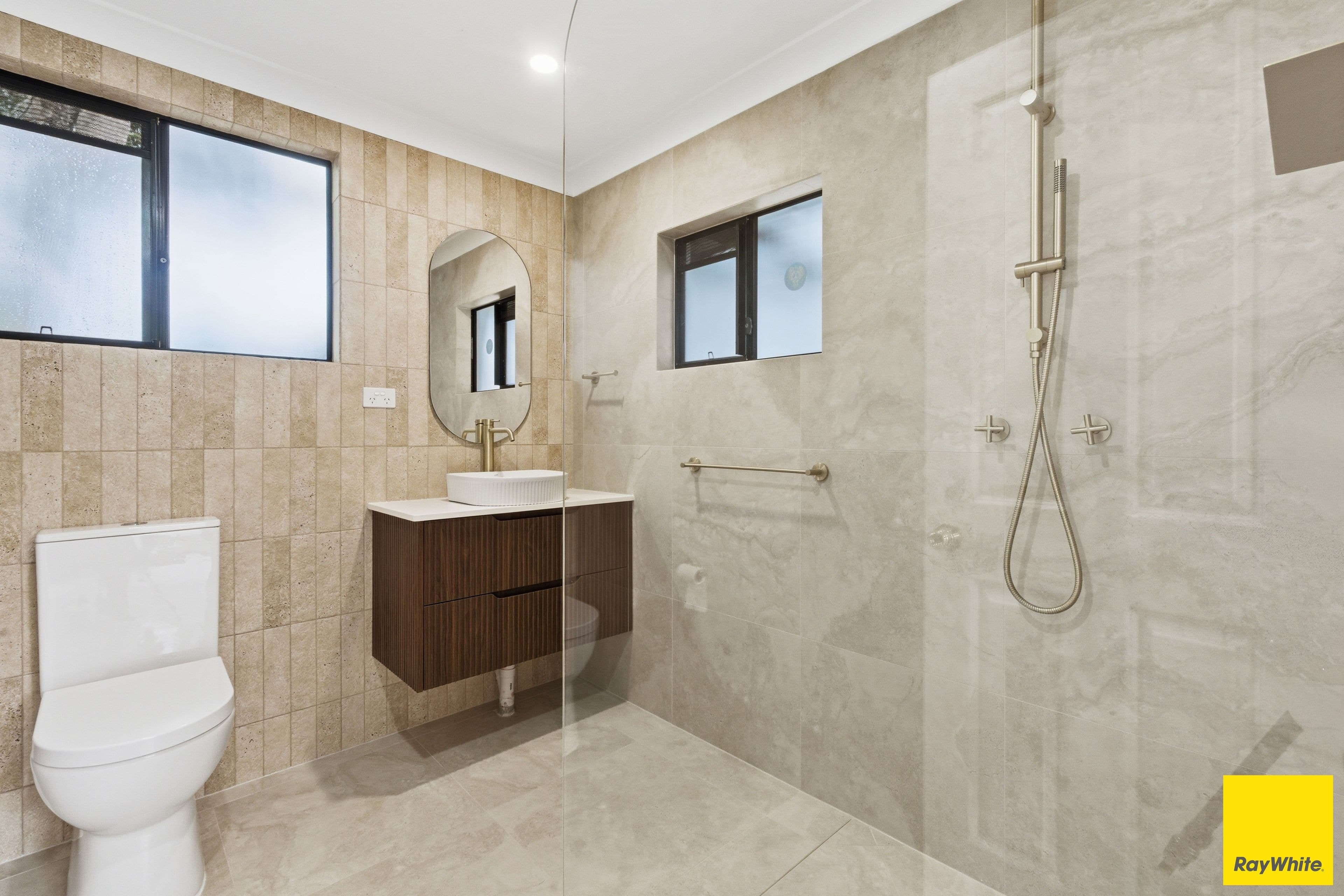 2/8 Mimosa Street, Holloways Beach QLD 4878, Holloways Beach - Thumbnail 4