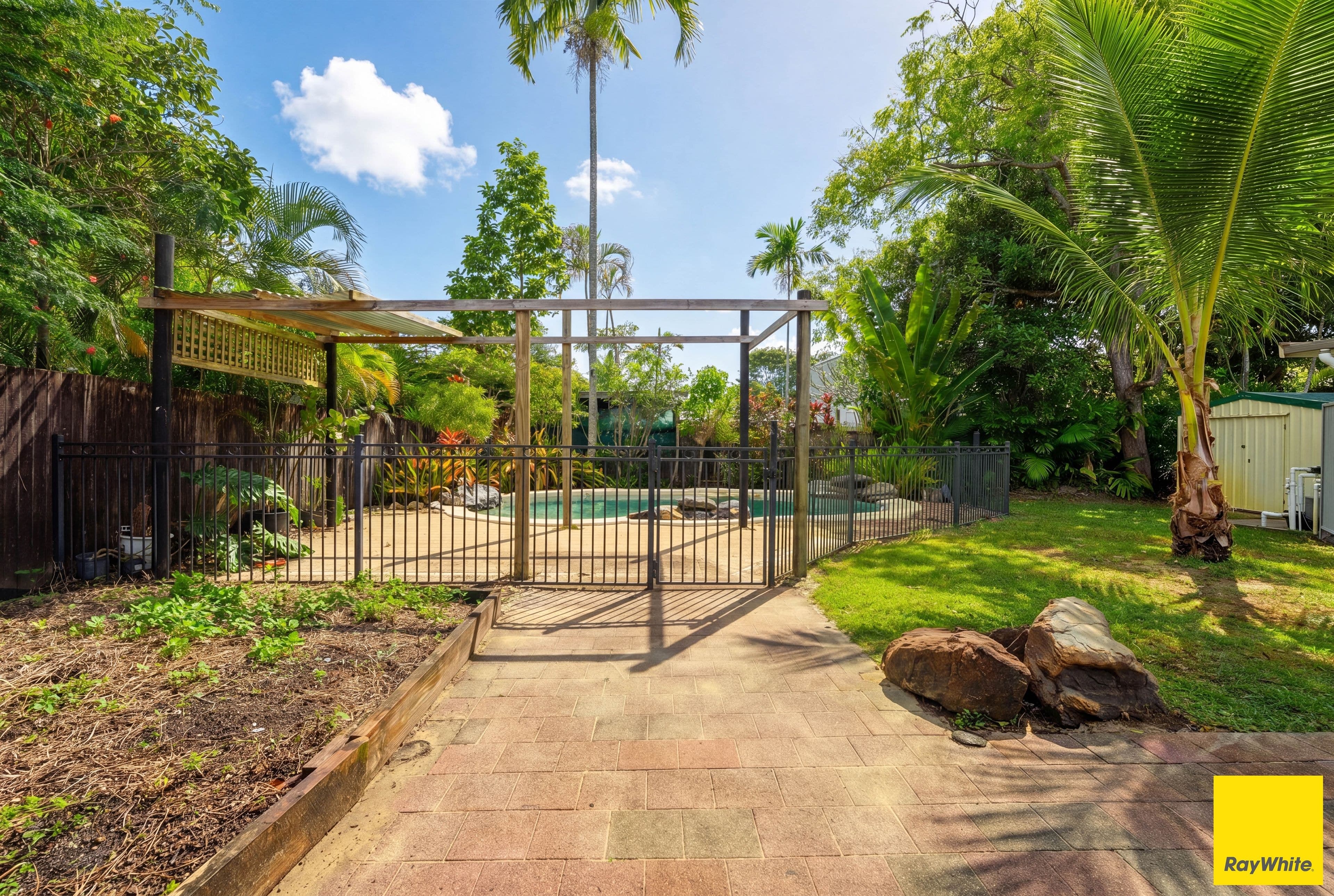 1/8 Mimosa Street, Holloways Beach QLD 4878, Holloways Beach - Thumbnail 8