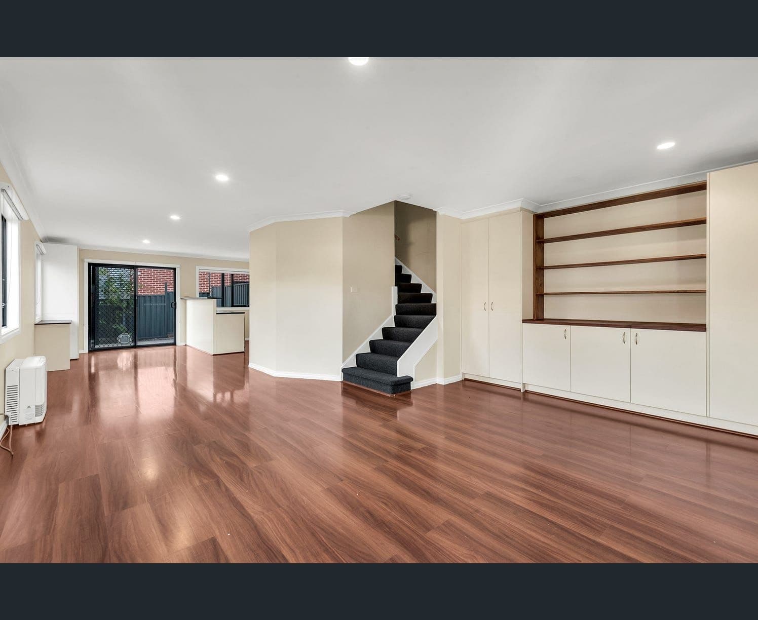 13 Queens Parade, Fawkner VIC 3060, Fawkner - Thumbnail 2