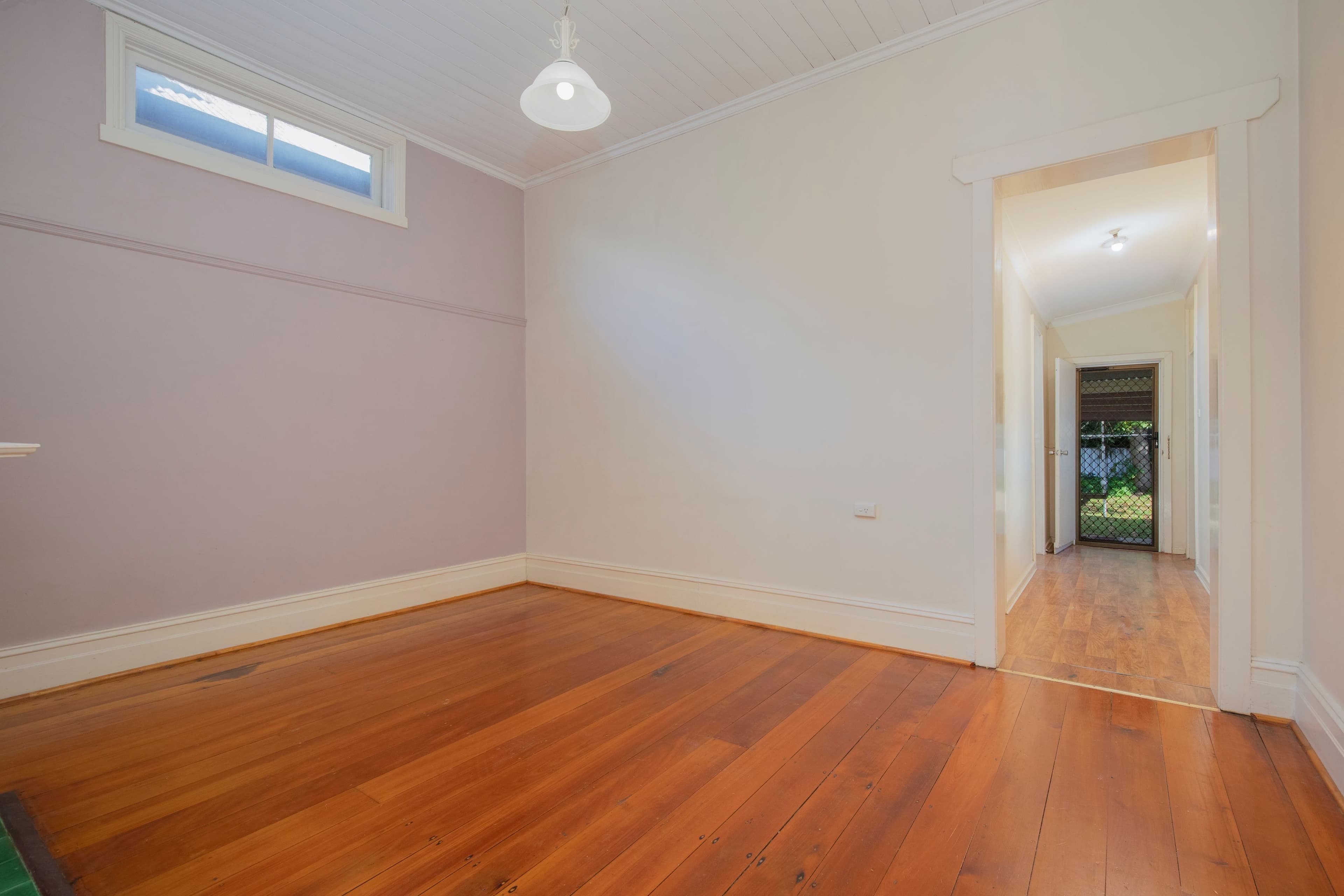 6 Eddy Street, Hamilton NSW 2303, Hamilton - Thumbnail 2
