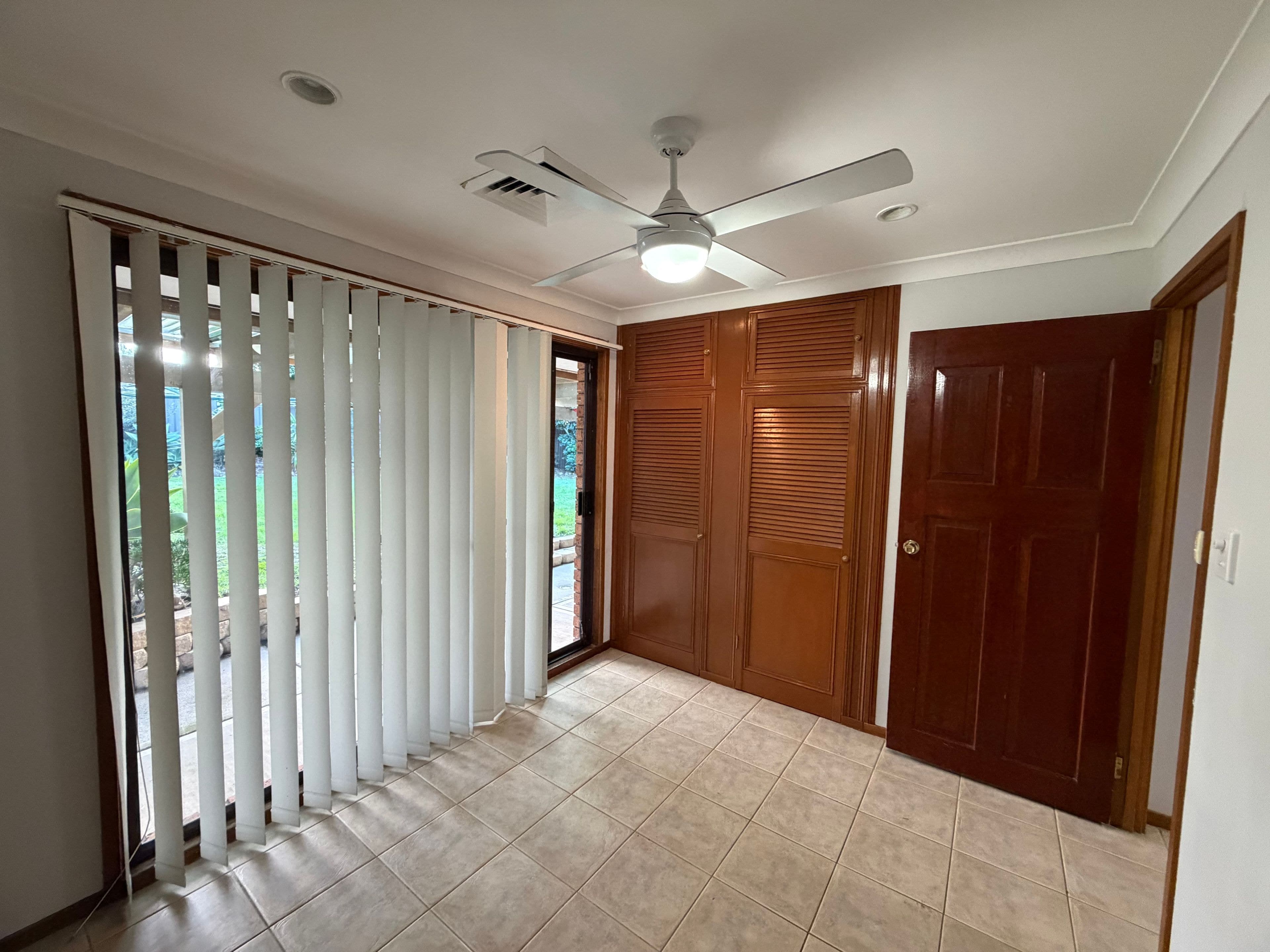48 Ironside Avenue, St Helens Park NSW 2560, St Helens Park - Thumbnail 6
