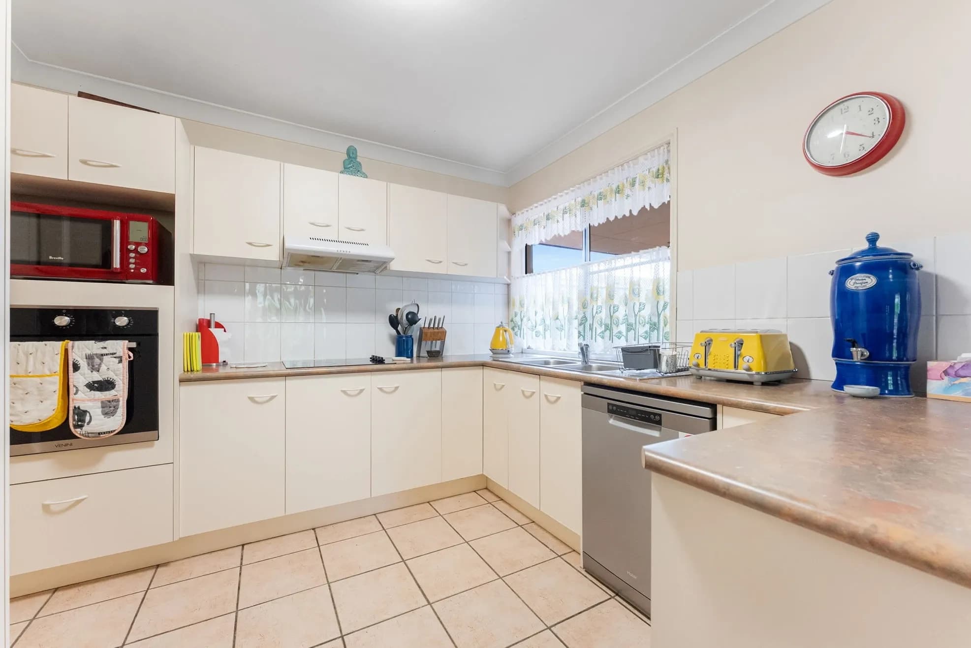 4/12 Angel Street, Eight Mile Plains QLD 4113, Eight Mile Plains - Thumbnail 3