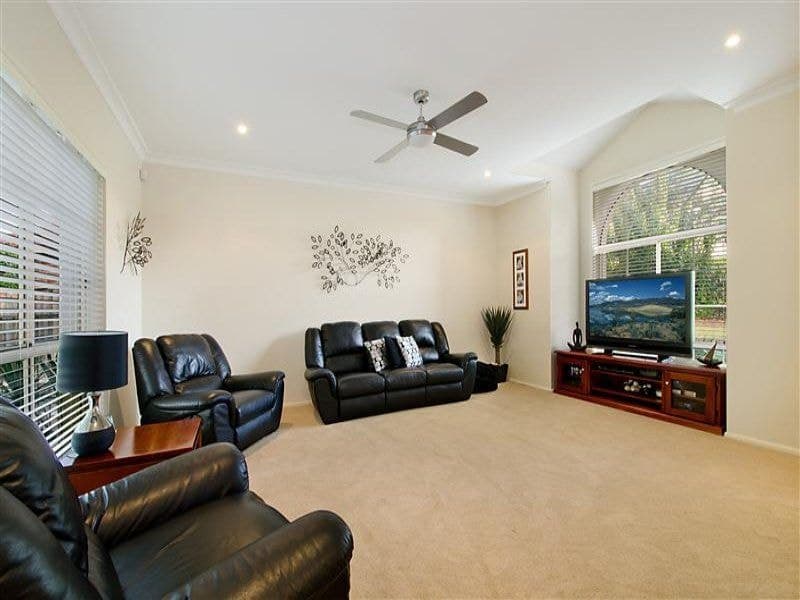 40 Valenti Crescent Kellyville NSW, Kellyville - Thumbnail 5