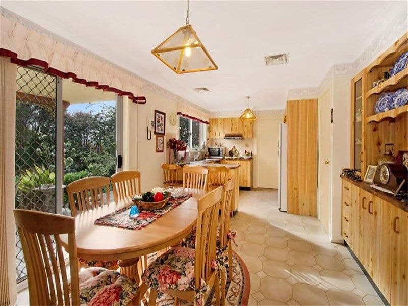 80 Ridgecrop Drive Castle Hill NSW, Castle Hill - Thumbnail 4