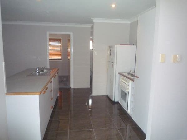 58 Kevin Street, Deception Bay QLD 4508, Deception Bay - Thumbnail 2