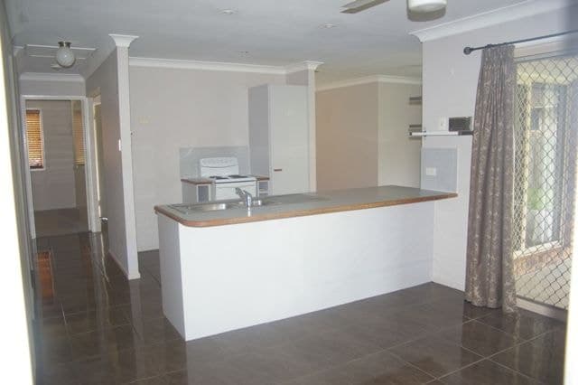 58 Kevin Street, Deception Bay QLD 4508, Deception Bay - Thumbnail 3