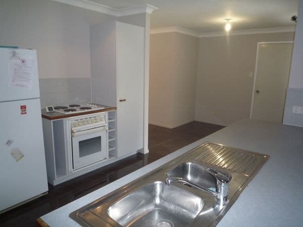 58 Kevin Street, Deception Bay QLD 4508, Deception Bay - Thumbnail 5