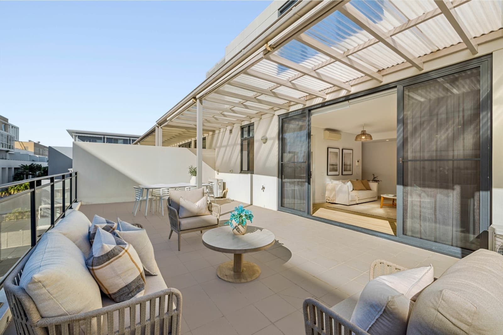 534/21 Marine Parade, WENTWORTH POINT, Wentworth Point - Thumbnail 3