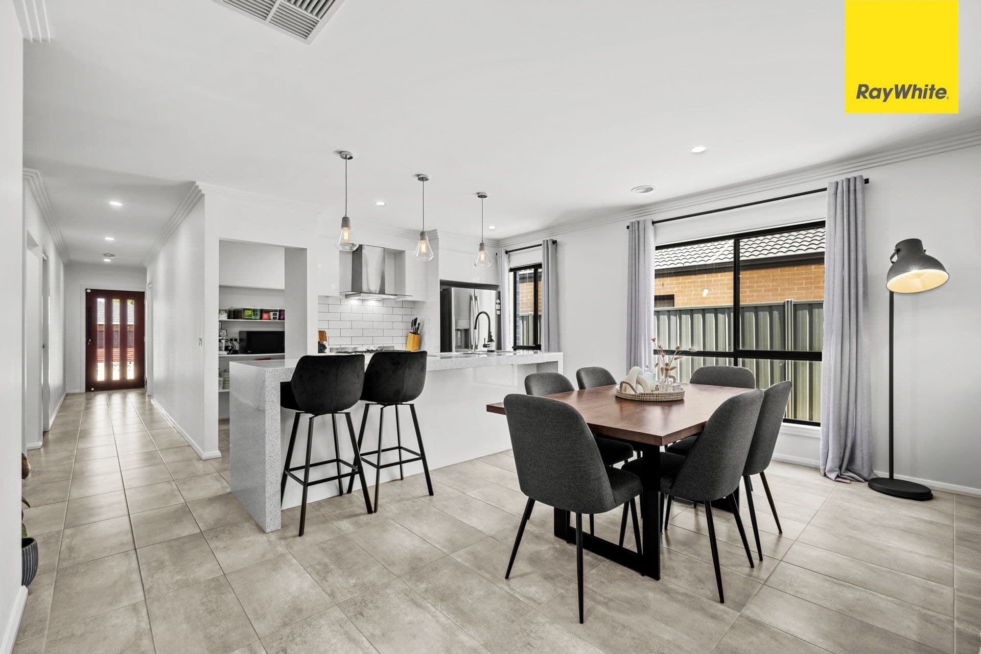 14 Maribyrnong Way, COBBLEBANK VIC 3338, Cobblebank - Thumbnail 8