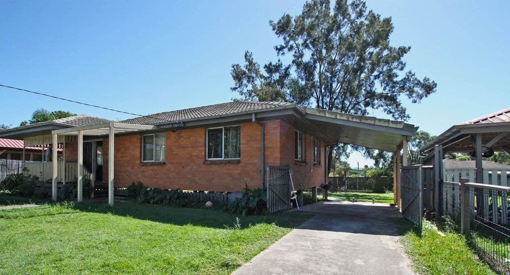 15 Hayden Street, Riverview QLD 4303, Riverview - Thumbnail 2