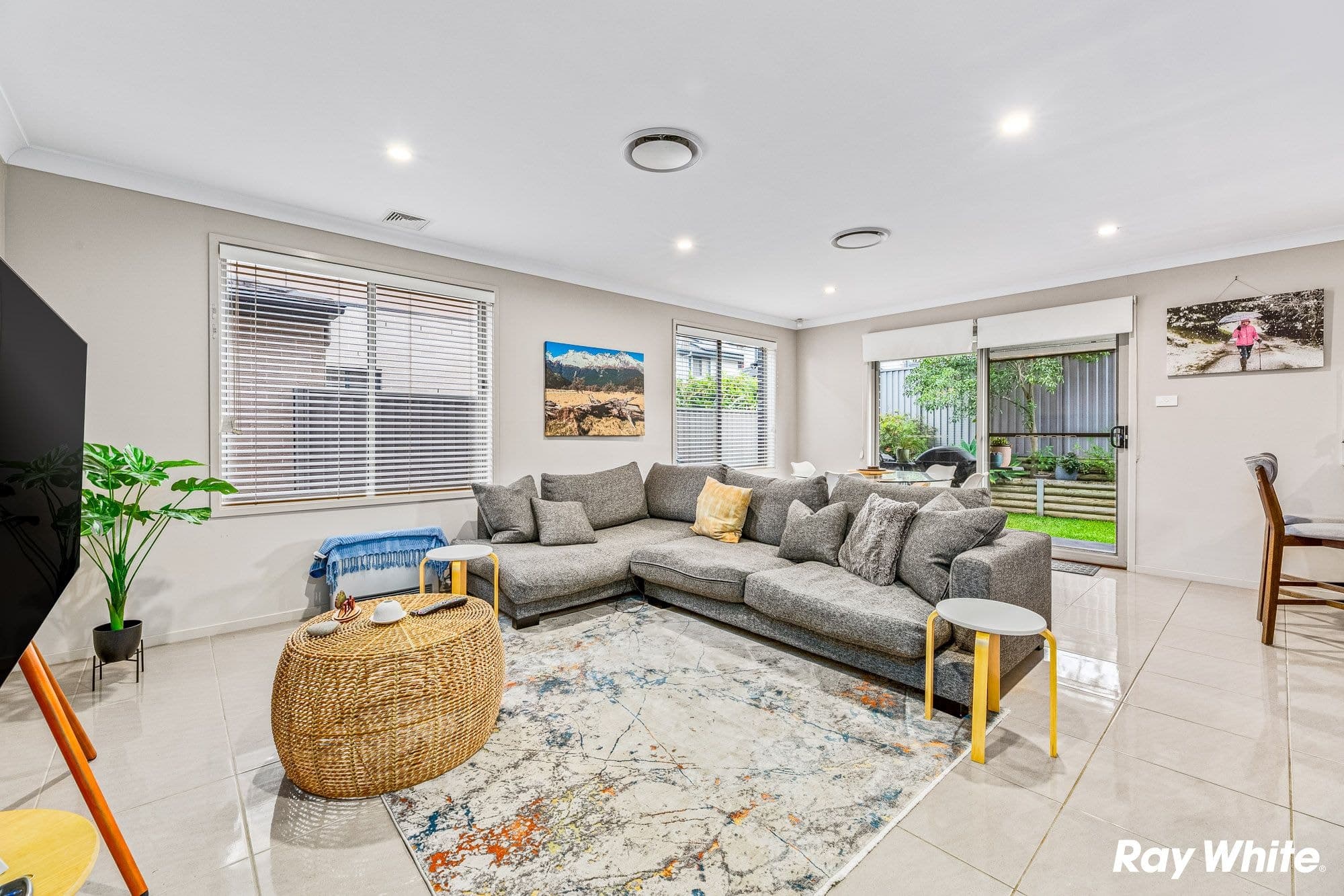 20 Annaluke Street, Riverstone NSW 2765, Riverstone - Thumbnail 2