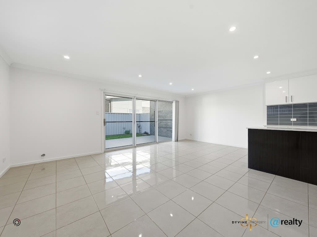 1/37 Wattle Road, Flinders, NSW, 2529, Flinders - Thumbnail 3