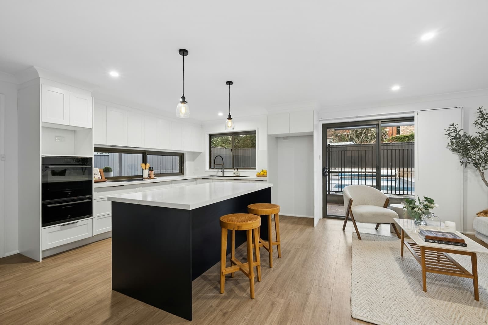 226 Ploughmans Lane,Orange, Orange - Thumbnail 2