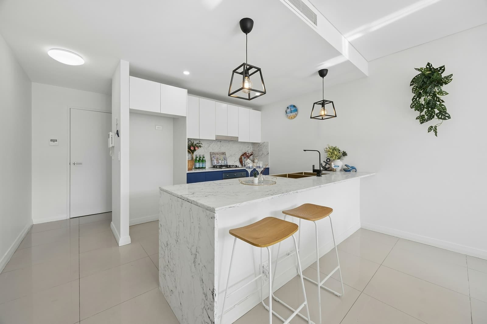 4507/42-44 Pemberton Street, BOTANY, Botany - Thumbnail 2
