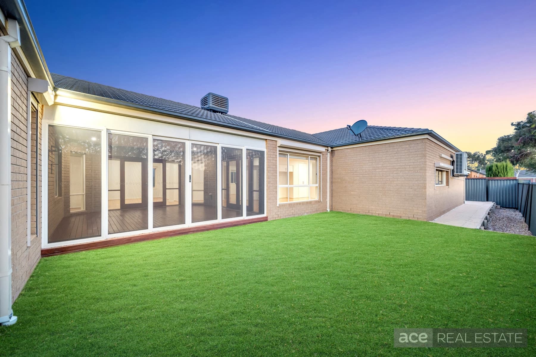 27 Fairbridge Road POINT COOK VIC 3030, Point Cook - Image 1