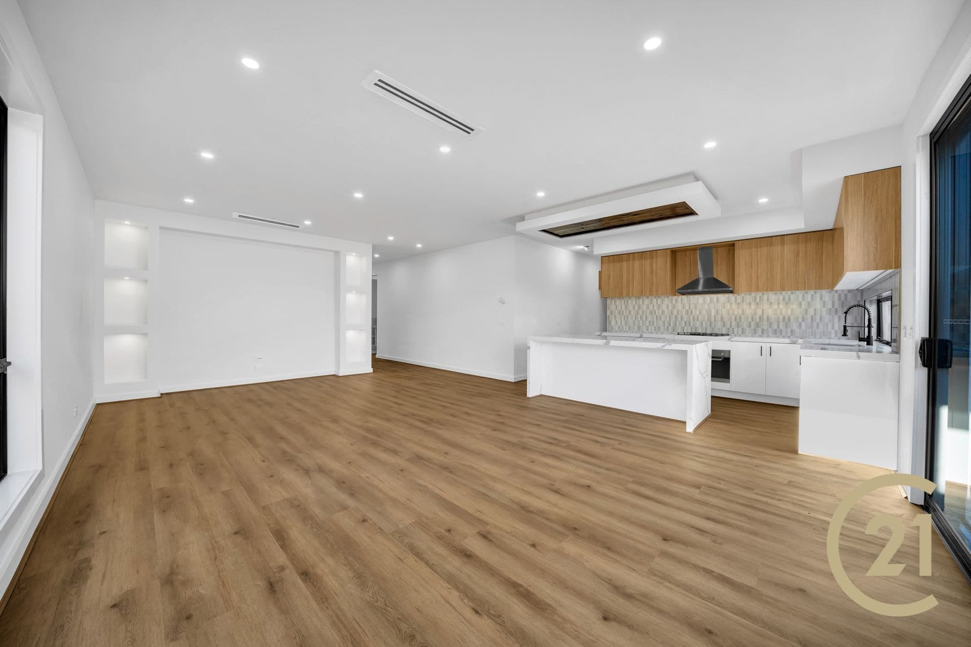 Suite 4 241-244 Caroline Springs Blvd, Caroline Springs, VIC, 3023, Thornhill Park - Thumbnail 5