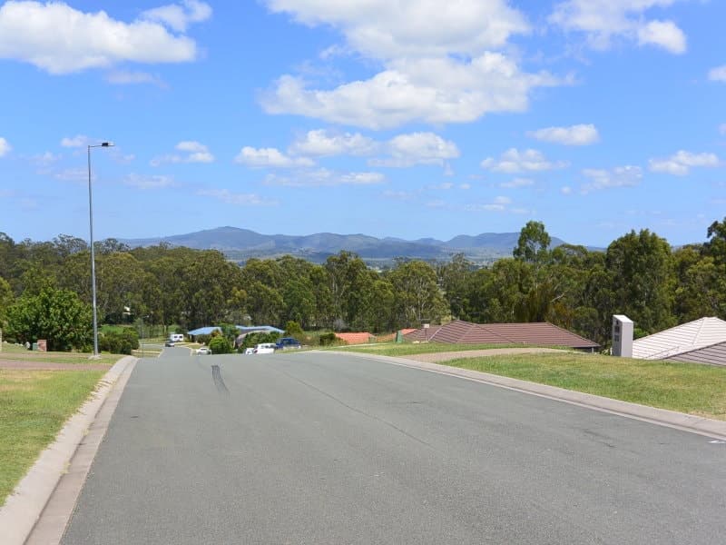 28 Meridian Way, Beaudesert - Thumbnail 2