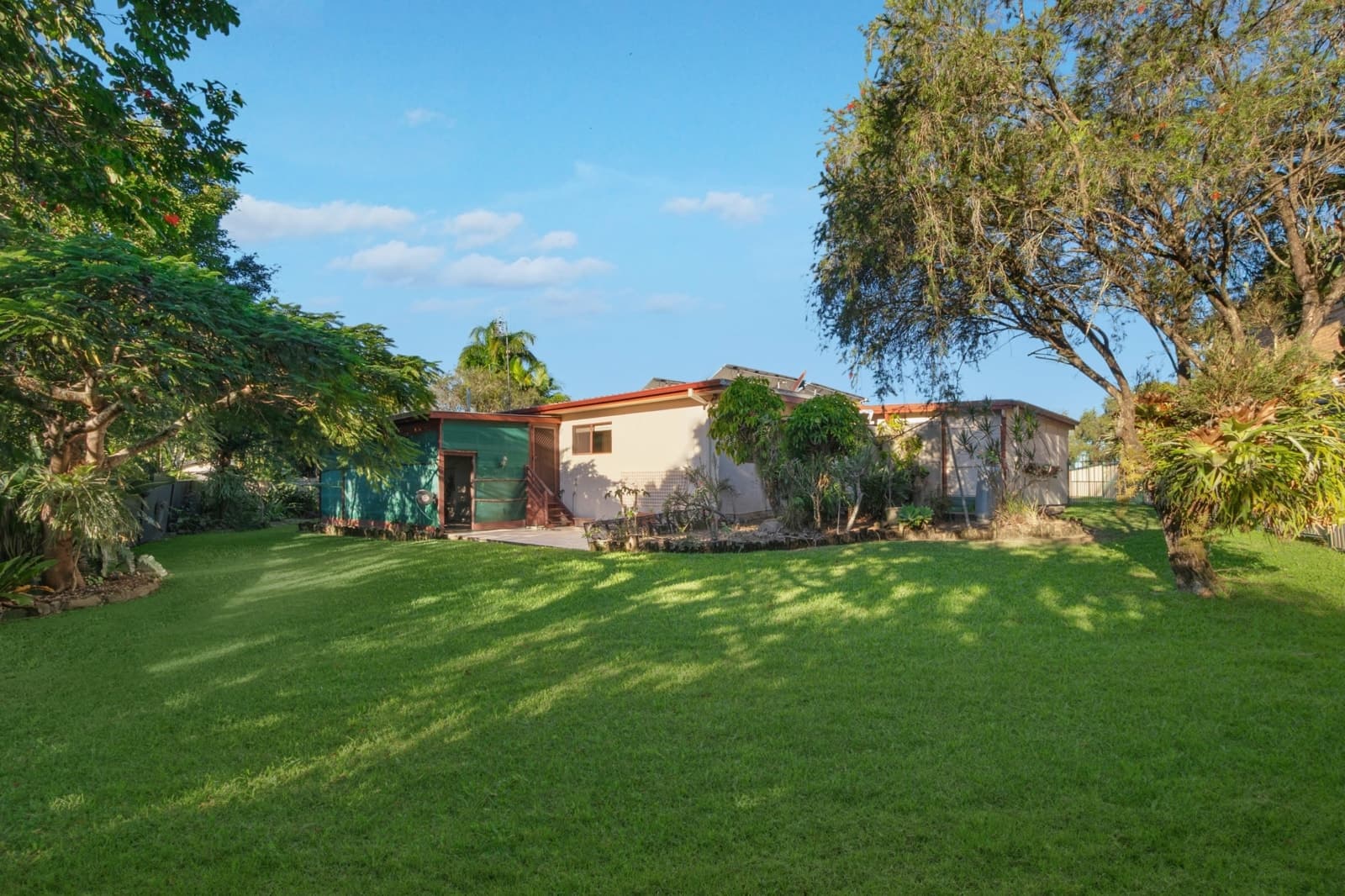 15 John Munro Court, CARRARA, Carrara - Thumbnail 7